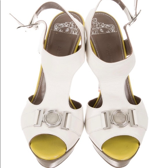 Versace Ivory & Taupe at-strap platform sandals 👡 - Picture 5 of 8